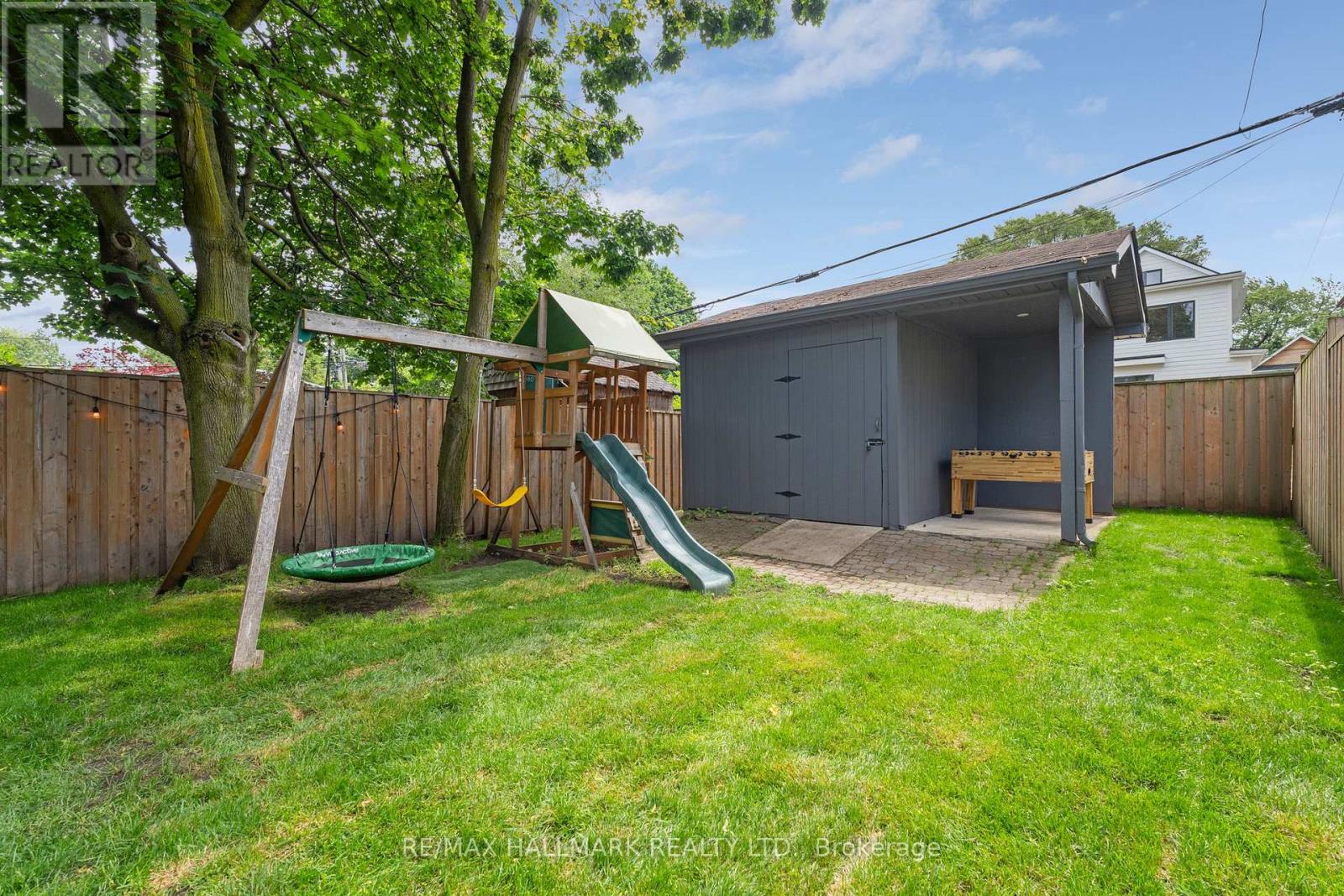 37 WINSTON AVENUE