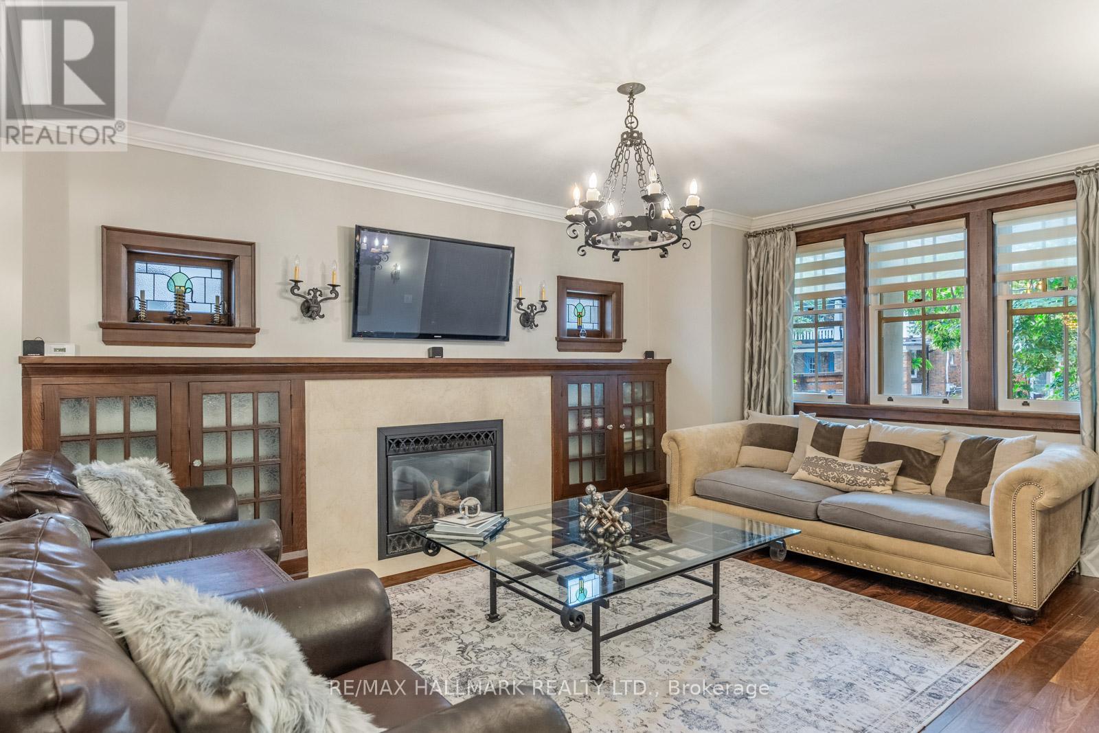 MAIN - 24 HAMMERSMITH AVENUE