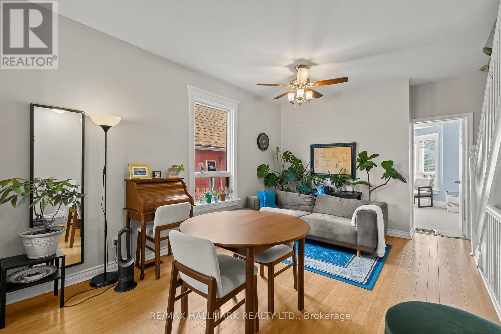 159 PARKMOUNT ROAD