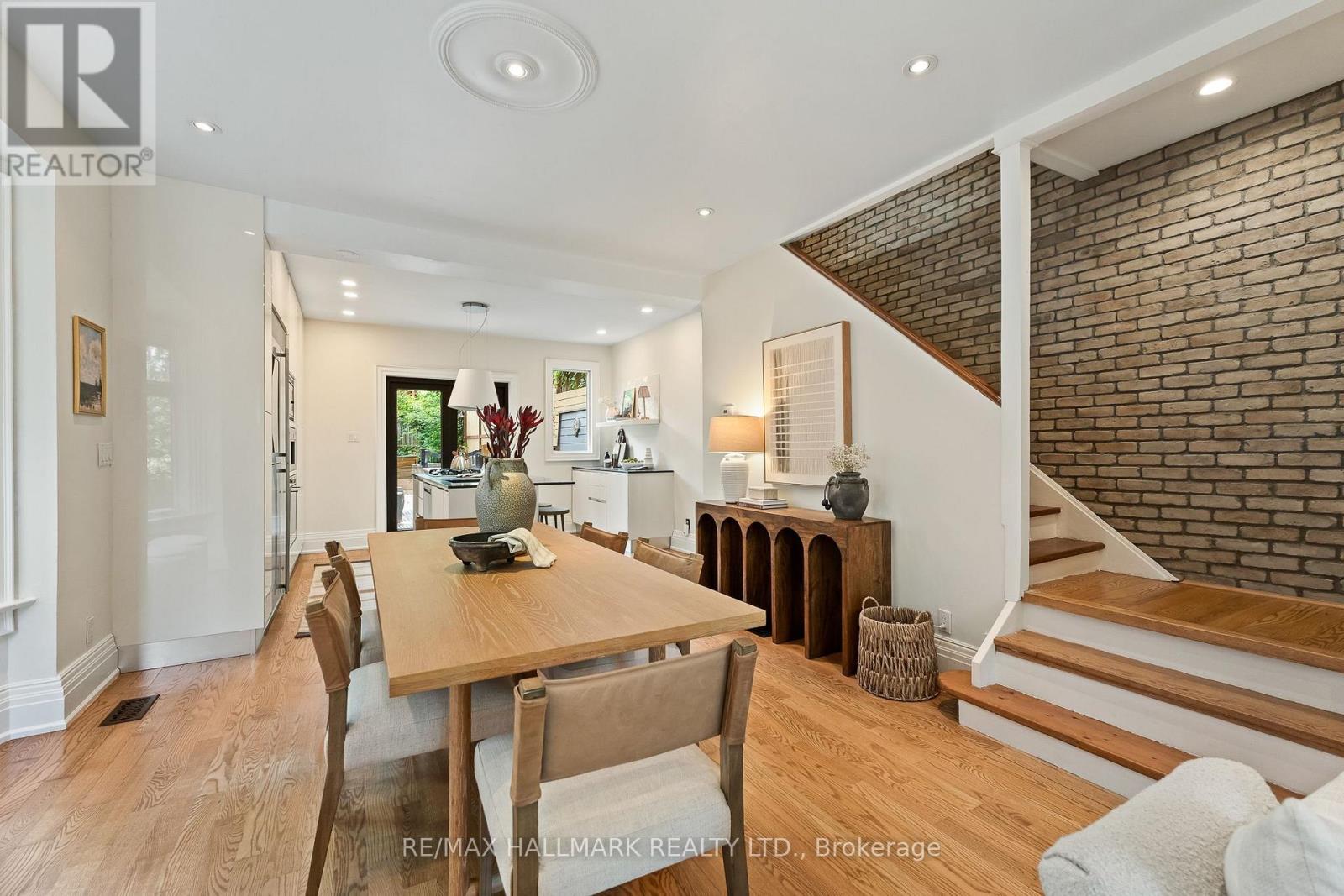 227 WAVERLEY ROAD