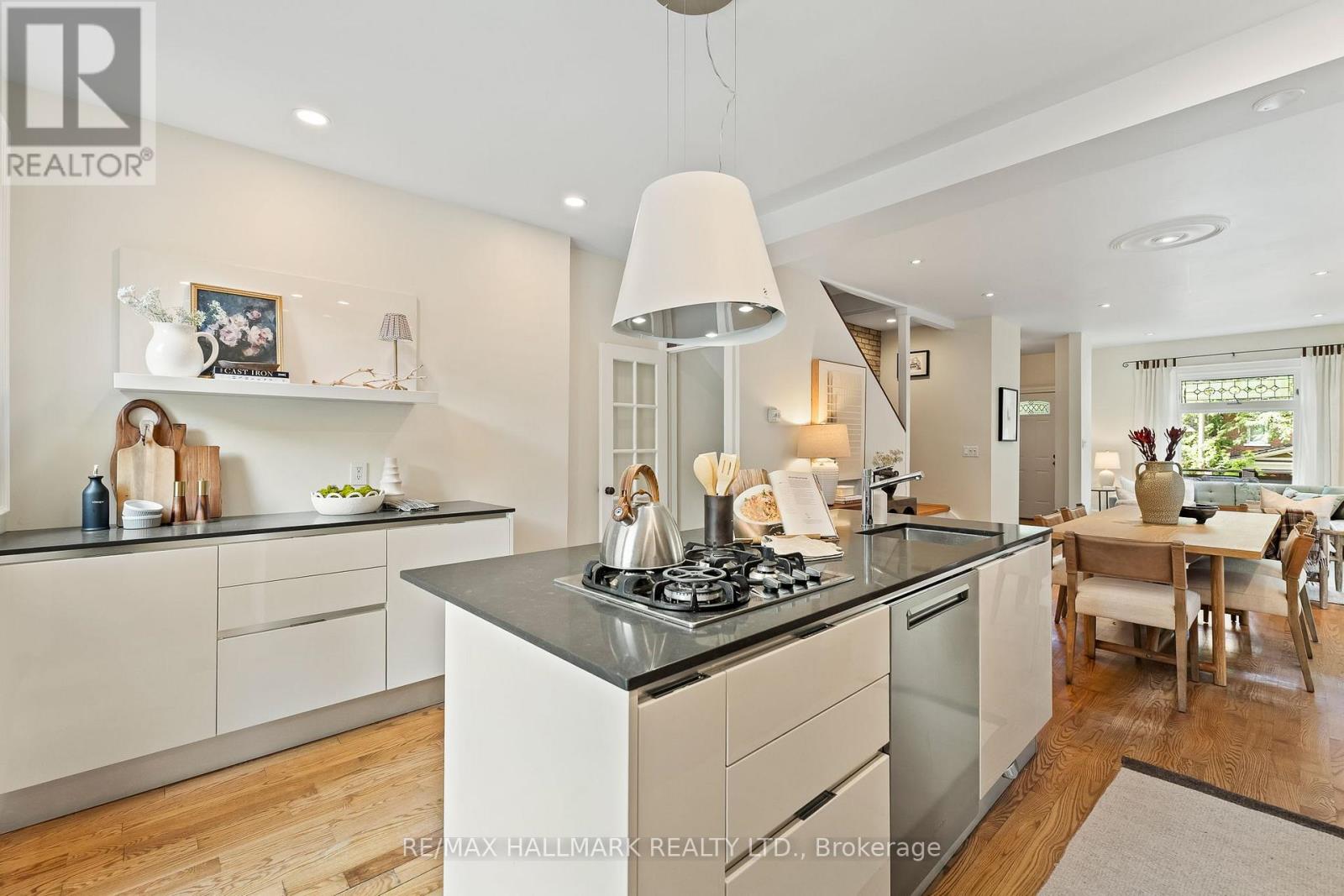 227 WAVERLEY ROAD
