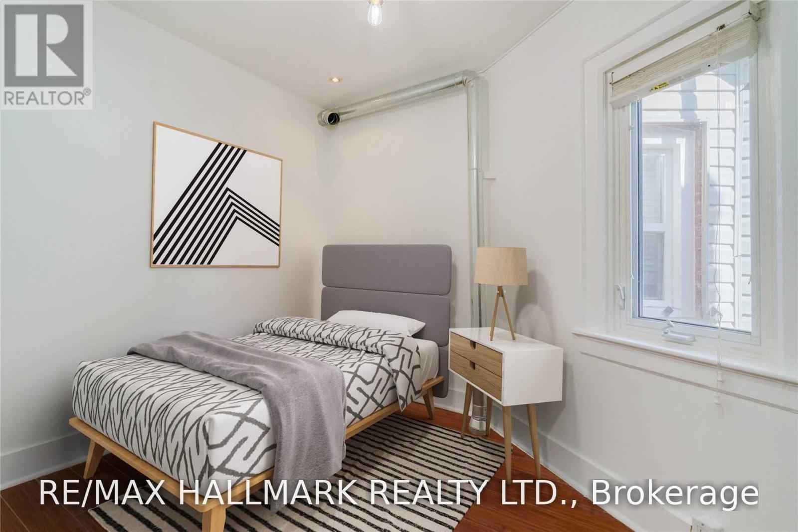 2ND FL - 1001 KINGSTON ROAD