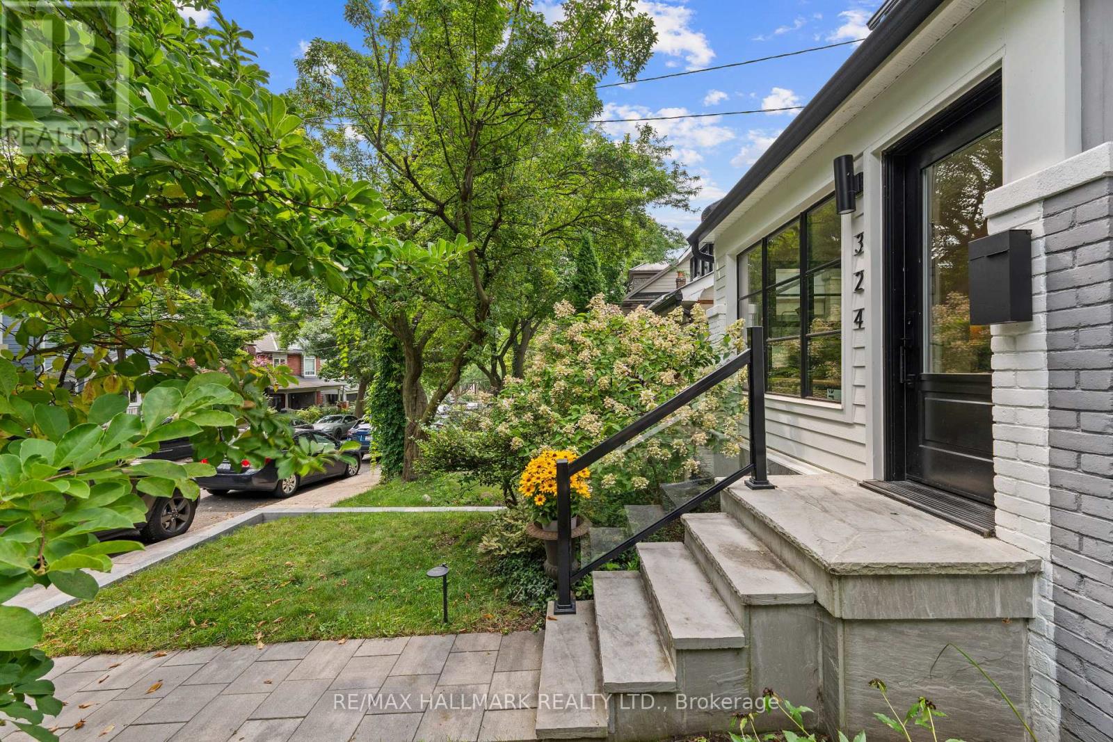 324 KENILWORTH AVENUE