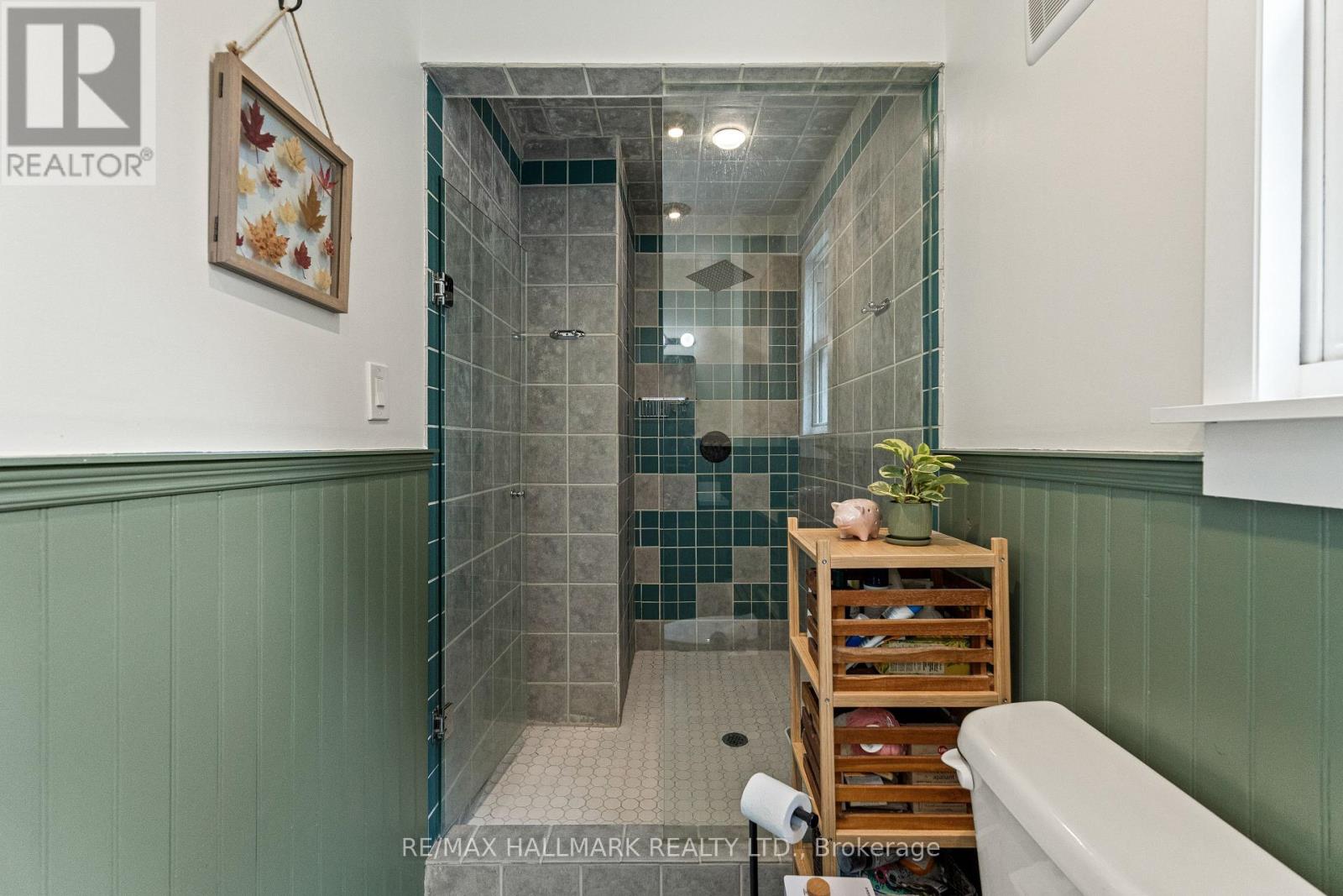 324 KENILWORTH AVENUE