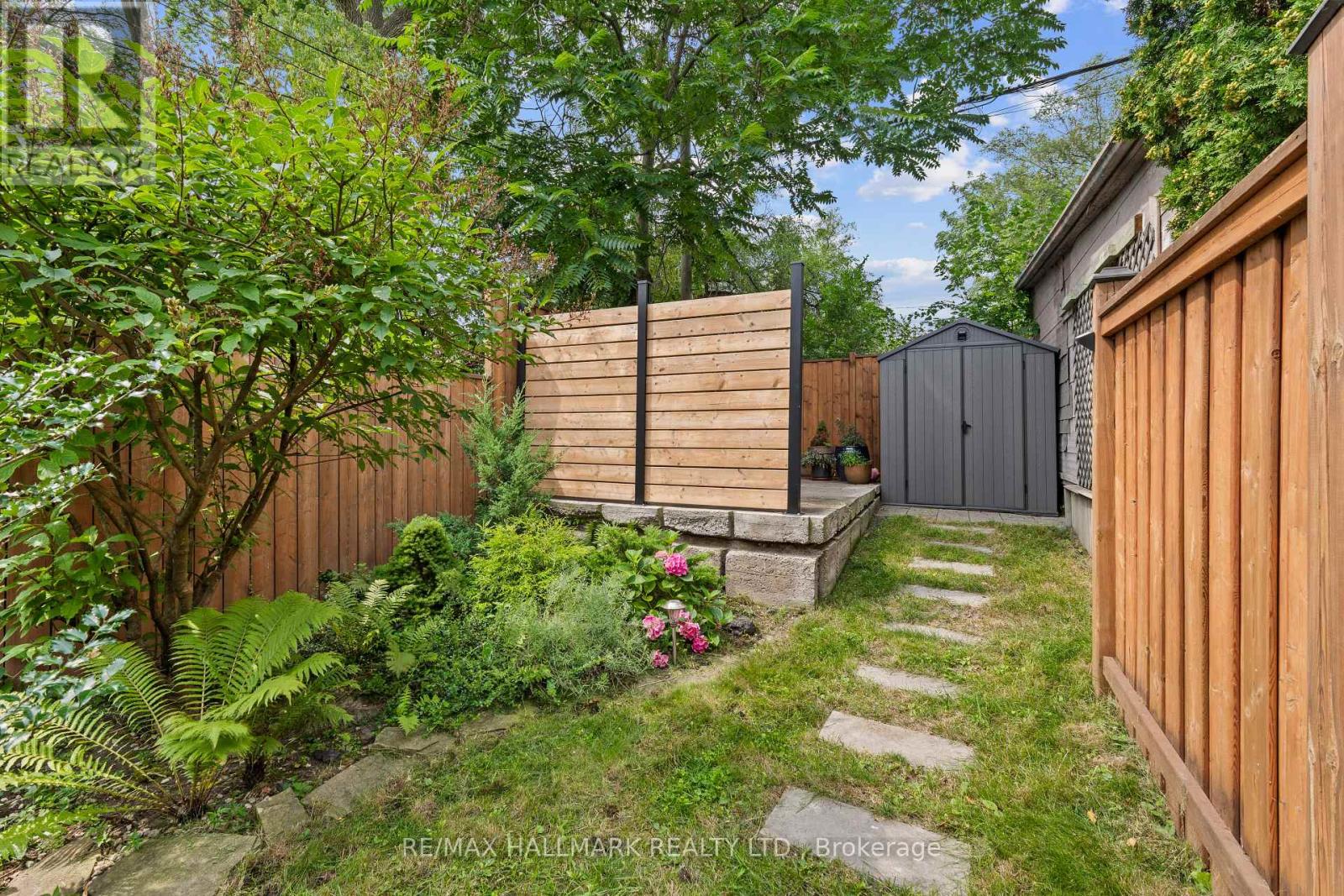 324 KENILWORTH AVENUE