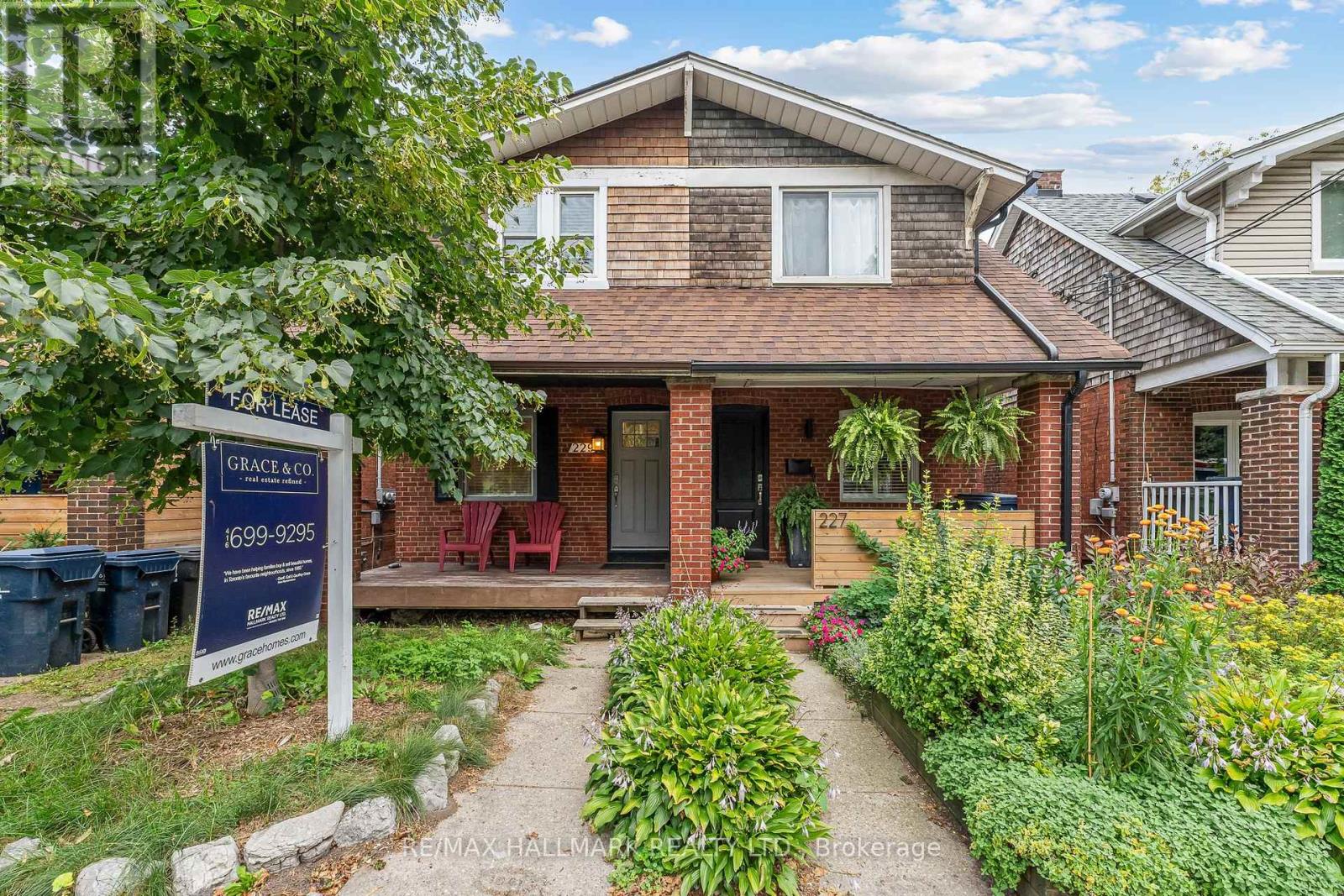 UPPER - 229 KINGSTON ROAD