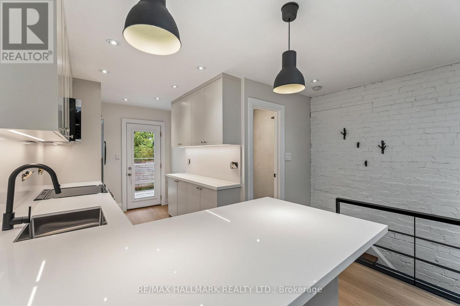 UPPER - 229 KINGSTON ROAD