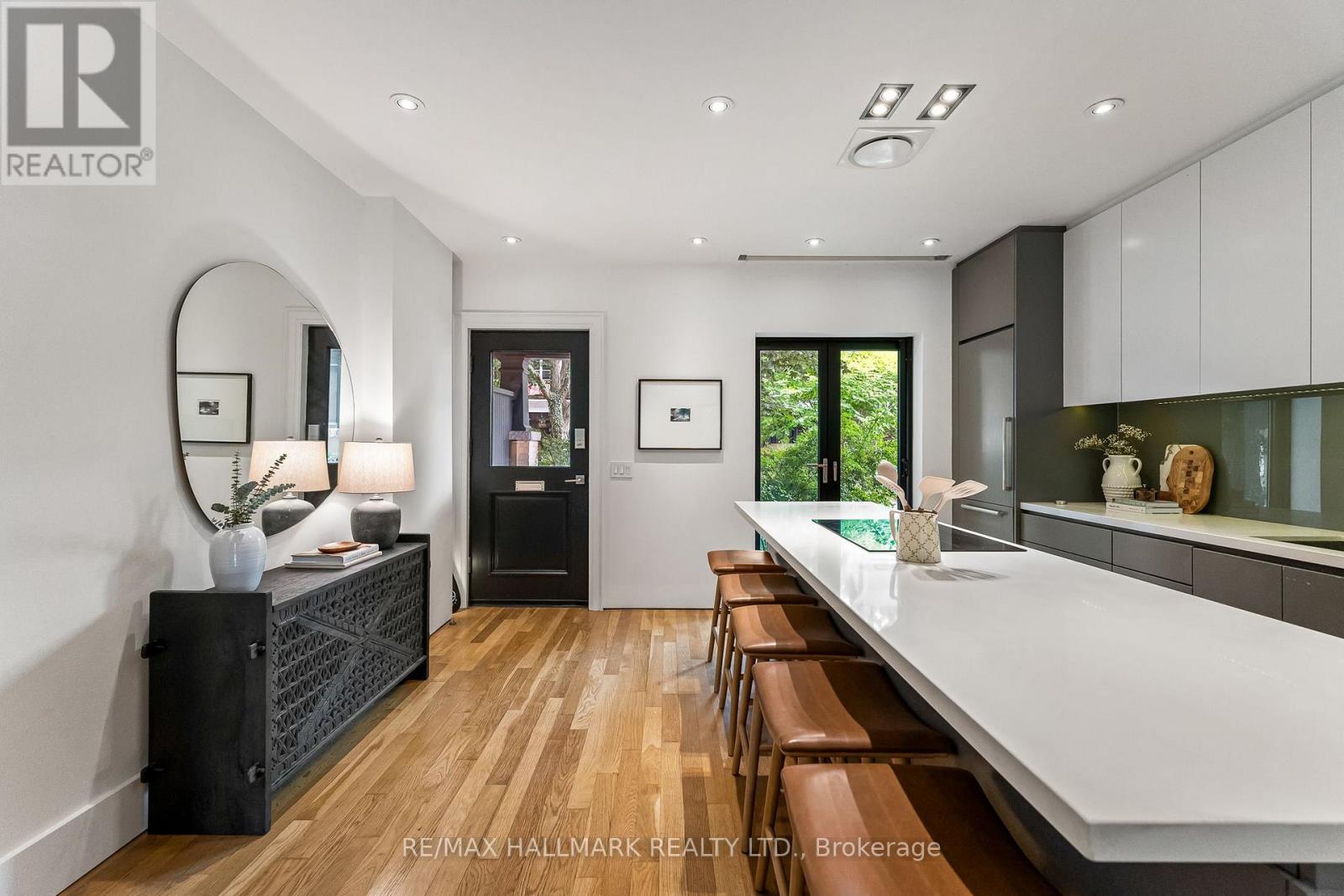 40 FERNWOOD PARK AVENUE