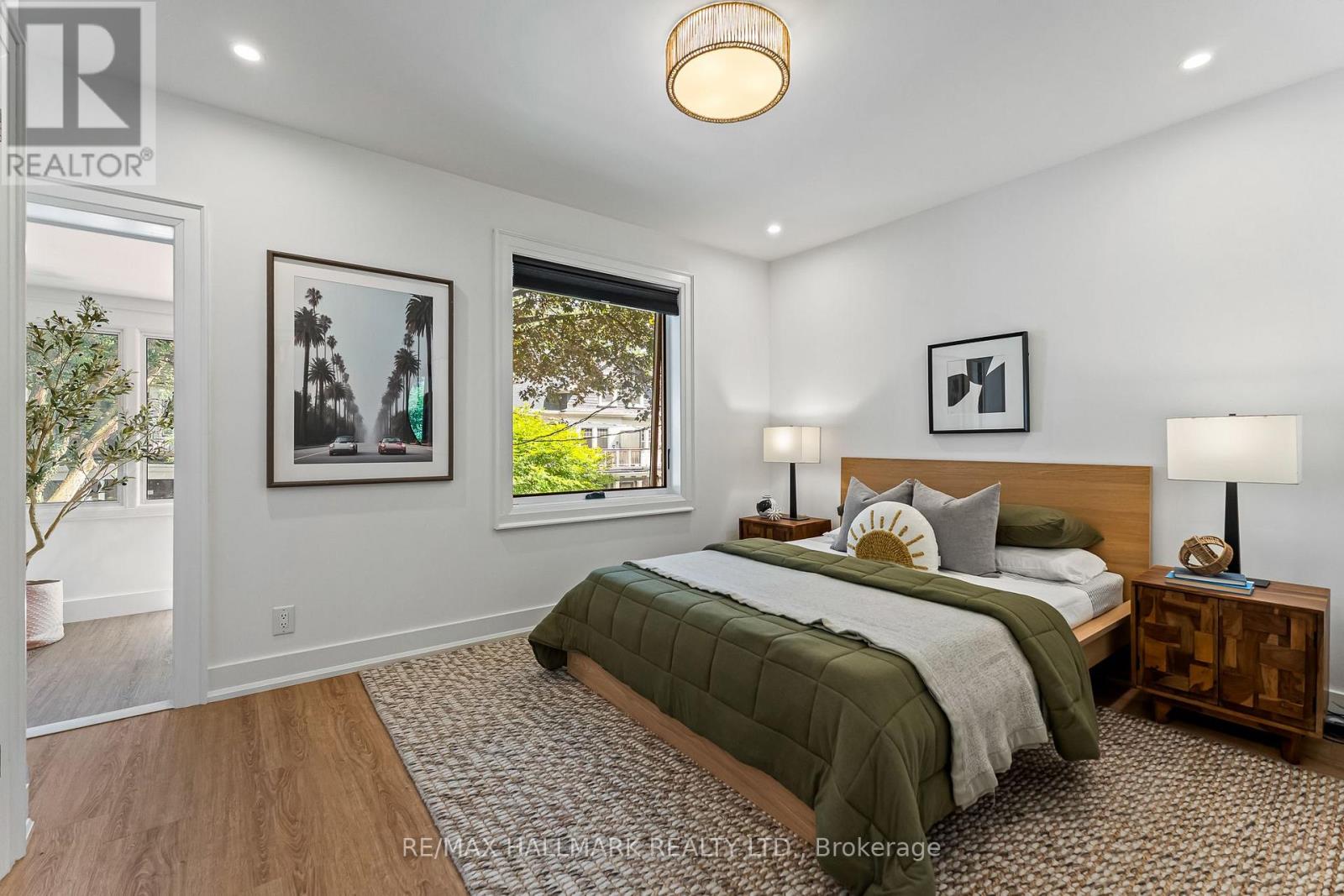 40 FERNWOOD PARK AVENUE