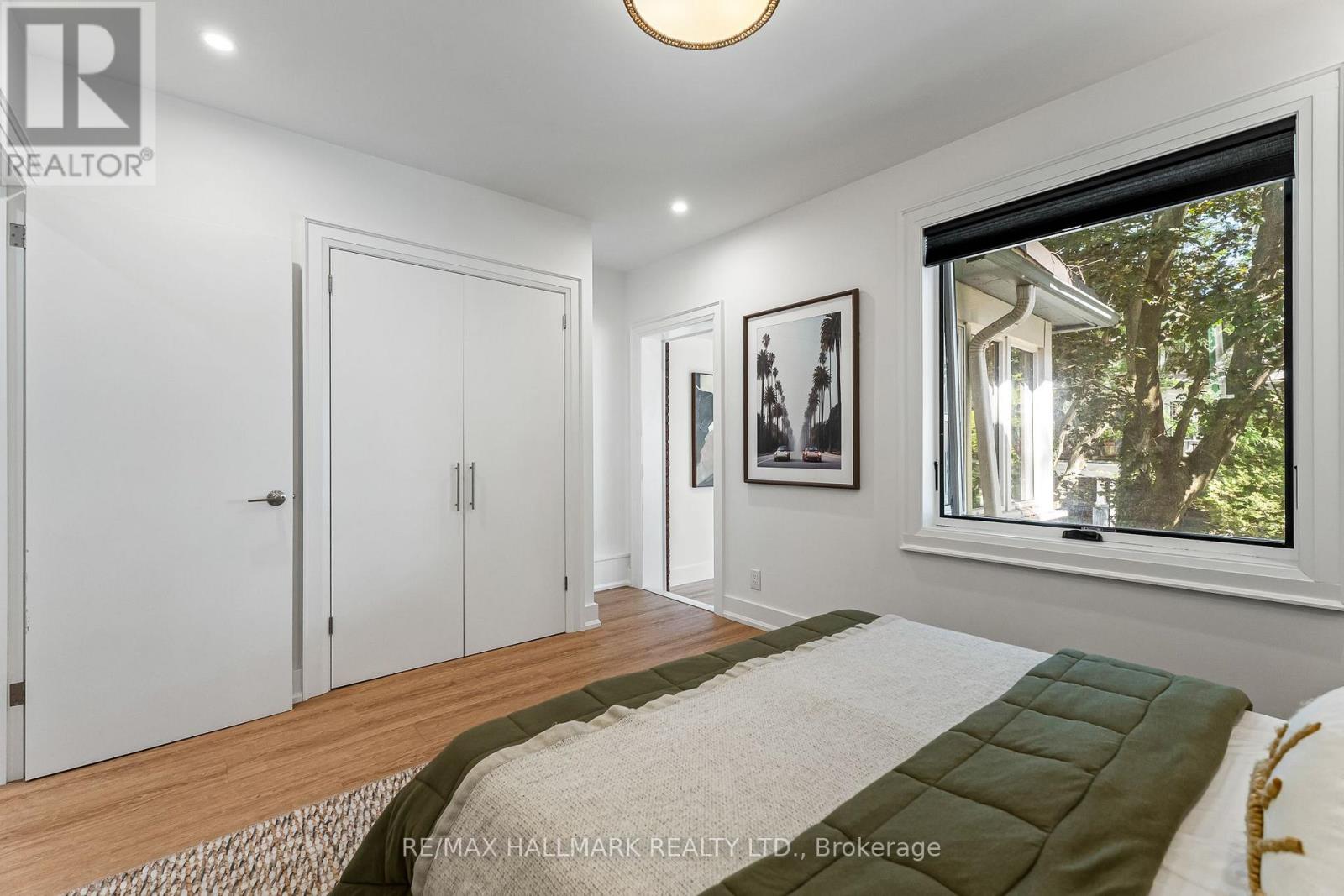 40 FERNWOOD PARK AVENUE