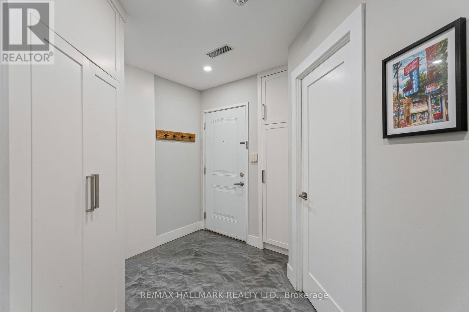 201 - 2365 QUEEN STREET E
