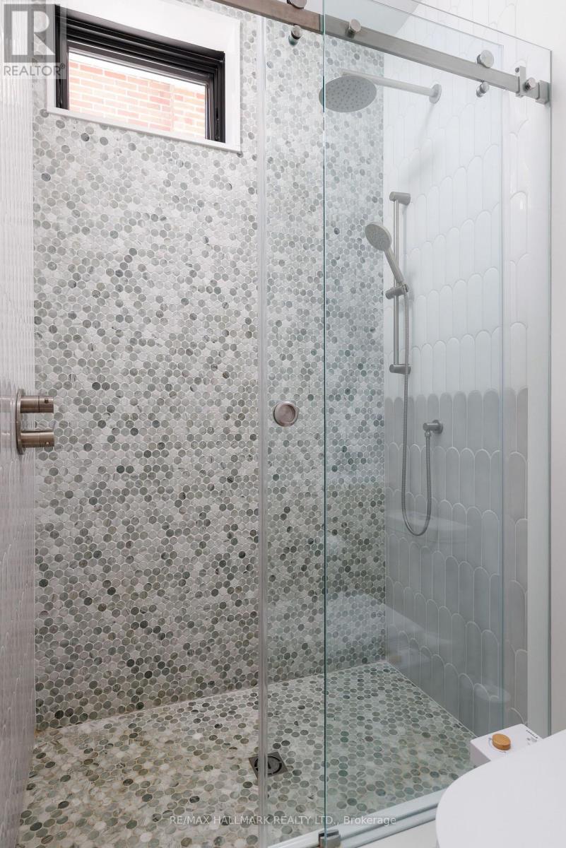 41 FALLINGBROOK ROAD