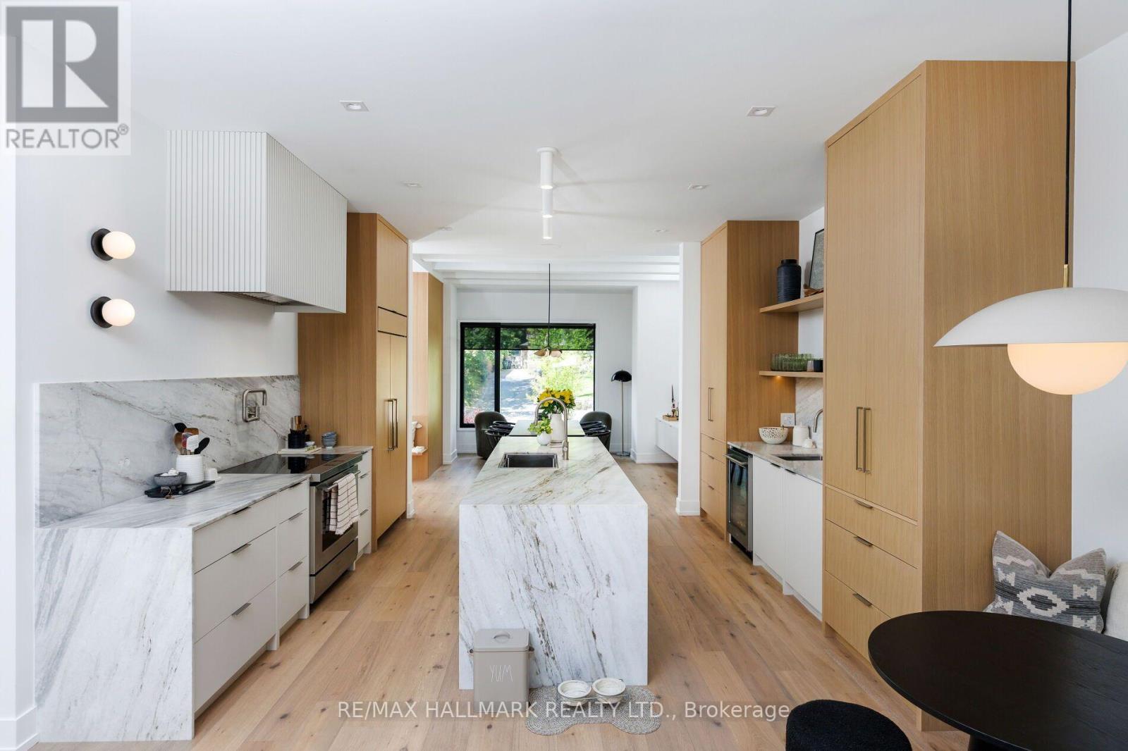 41 FALLINGBROOK ROAD
