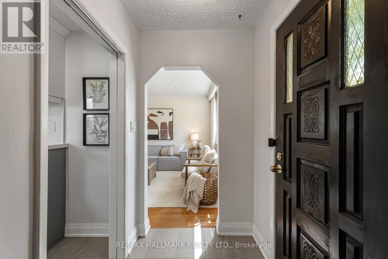 3 ARMADA COURT