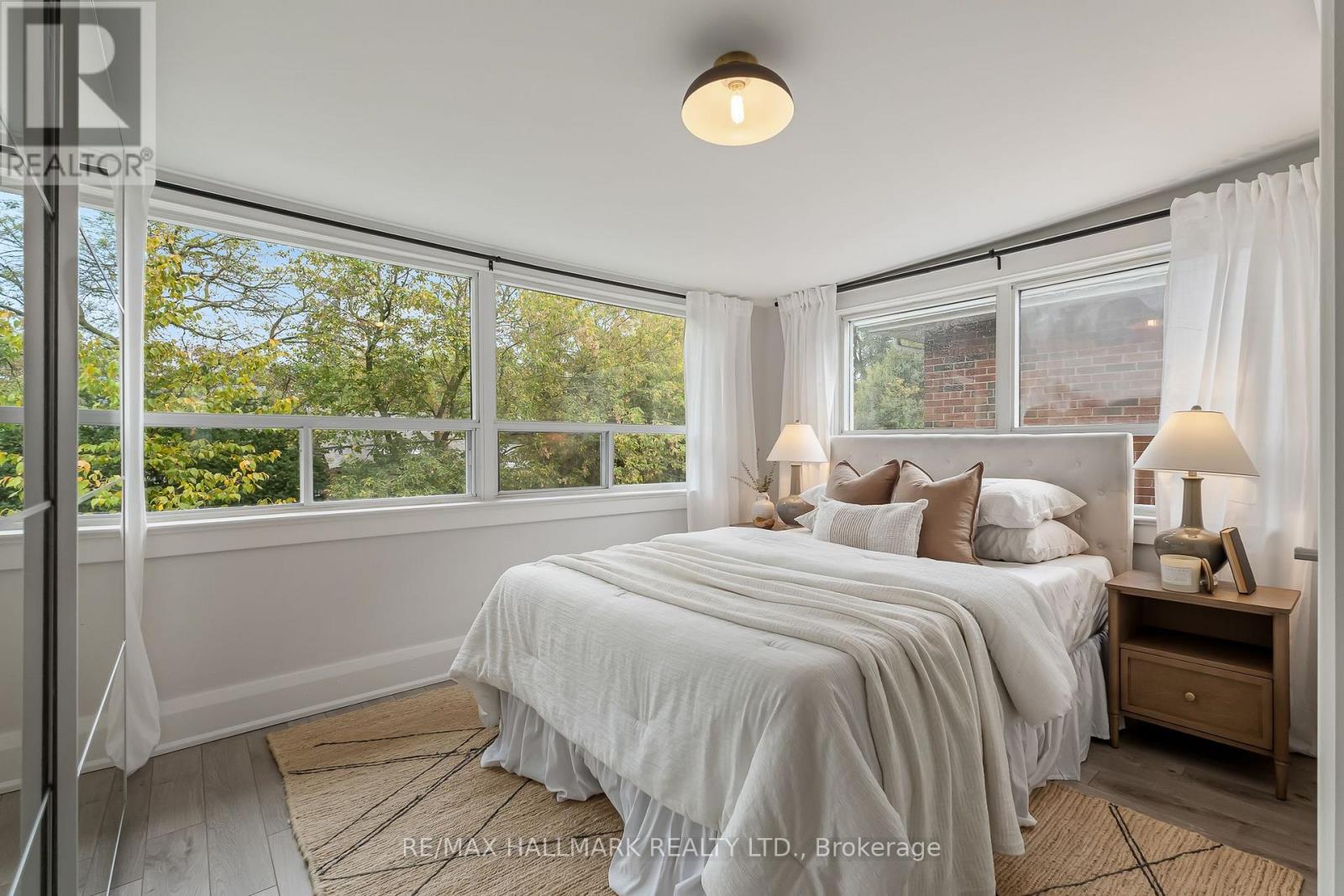 25 NORTHVIEW AVENUE