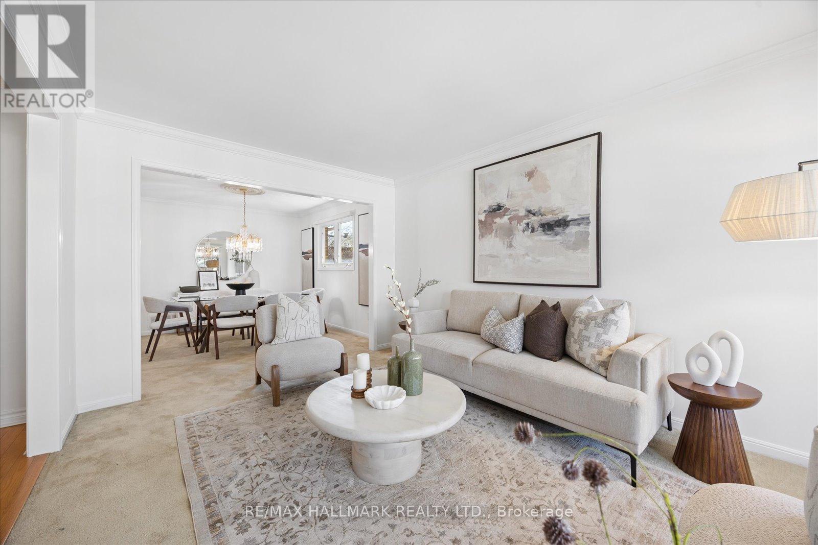 40 ASHLAND CRESCENT