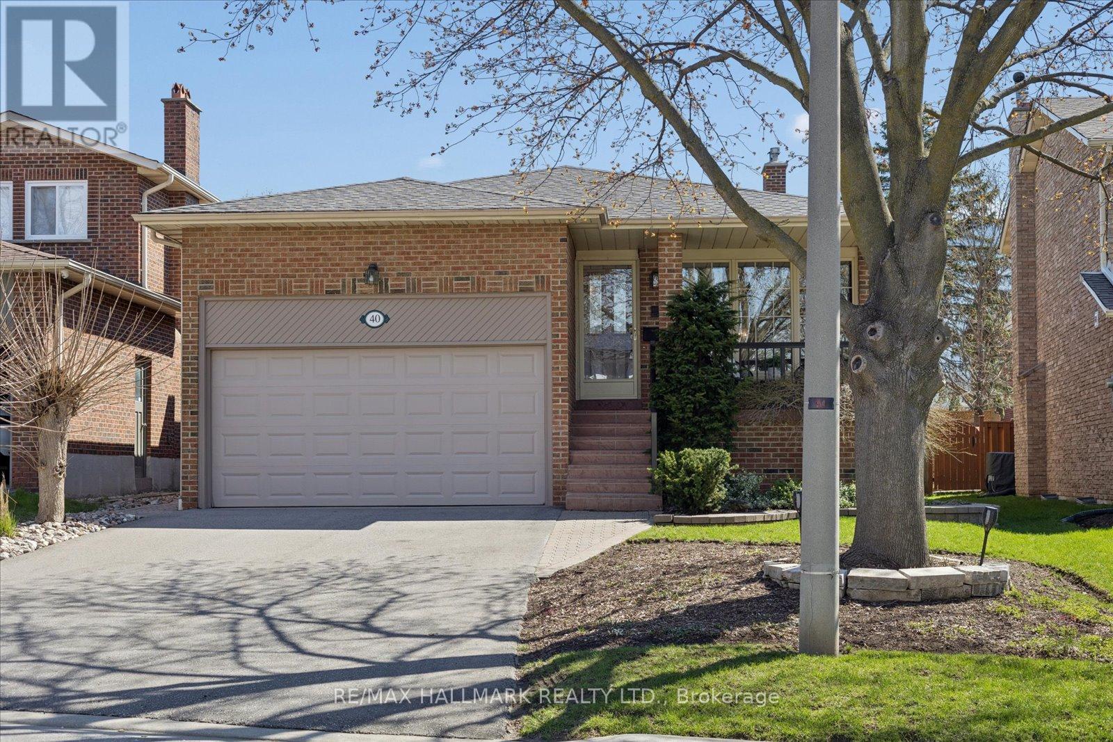 40 ASHLAND CRESCENT