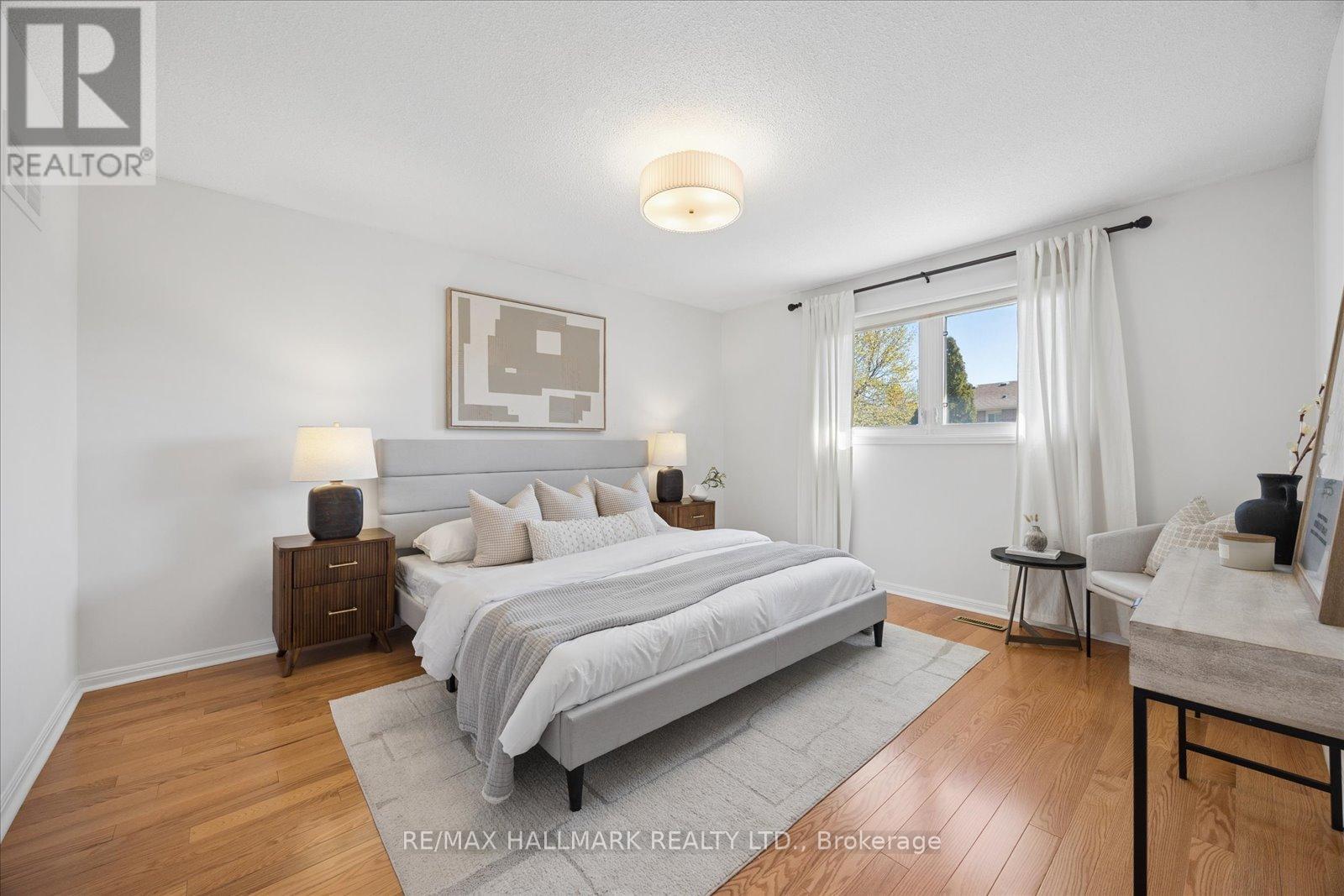 40 ASHLAND CRESCENT