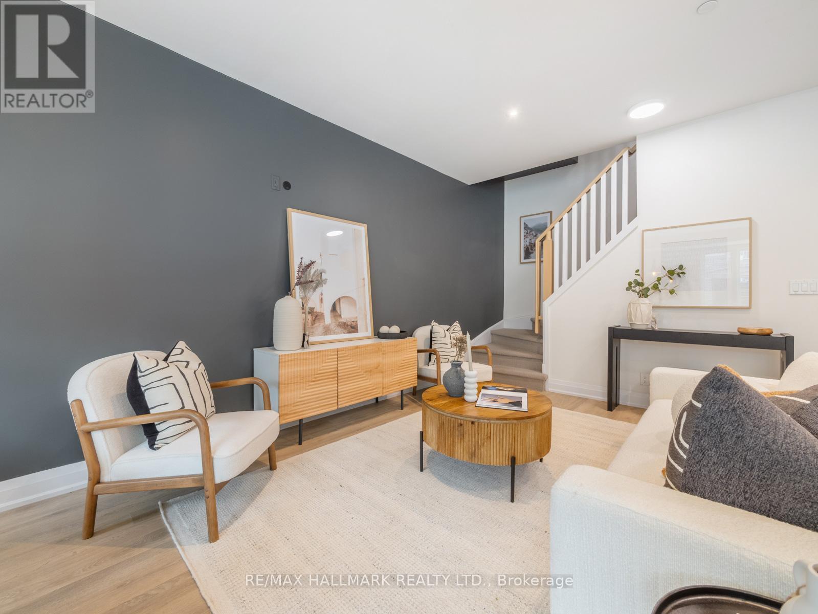 3 - 85 EASTWOOD PARK GARDENS