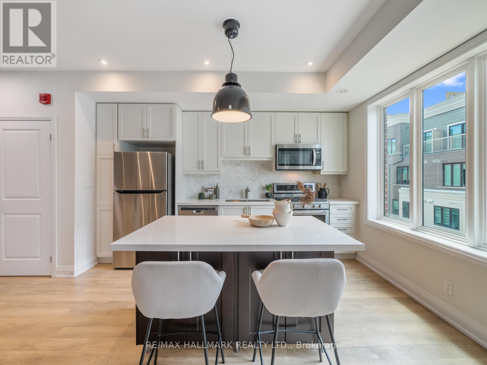 3 - 85 EASTWOOD PARK GARDENS