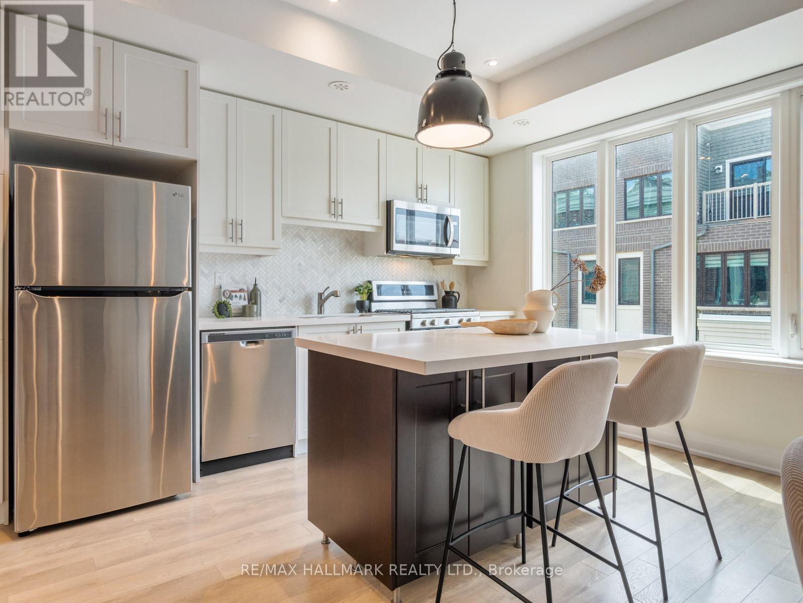 3 - 85 EASTWOOD PARK GARDENS