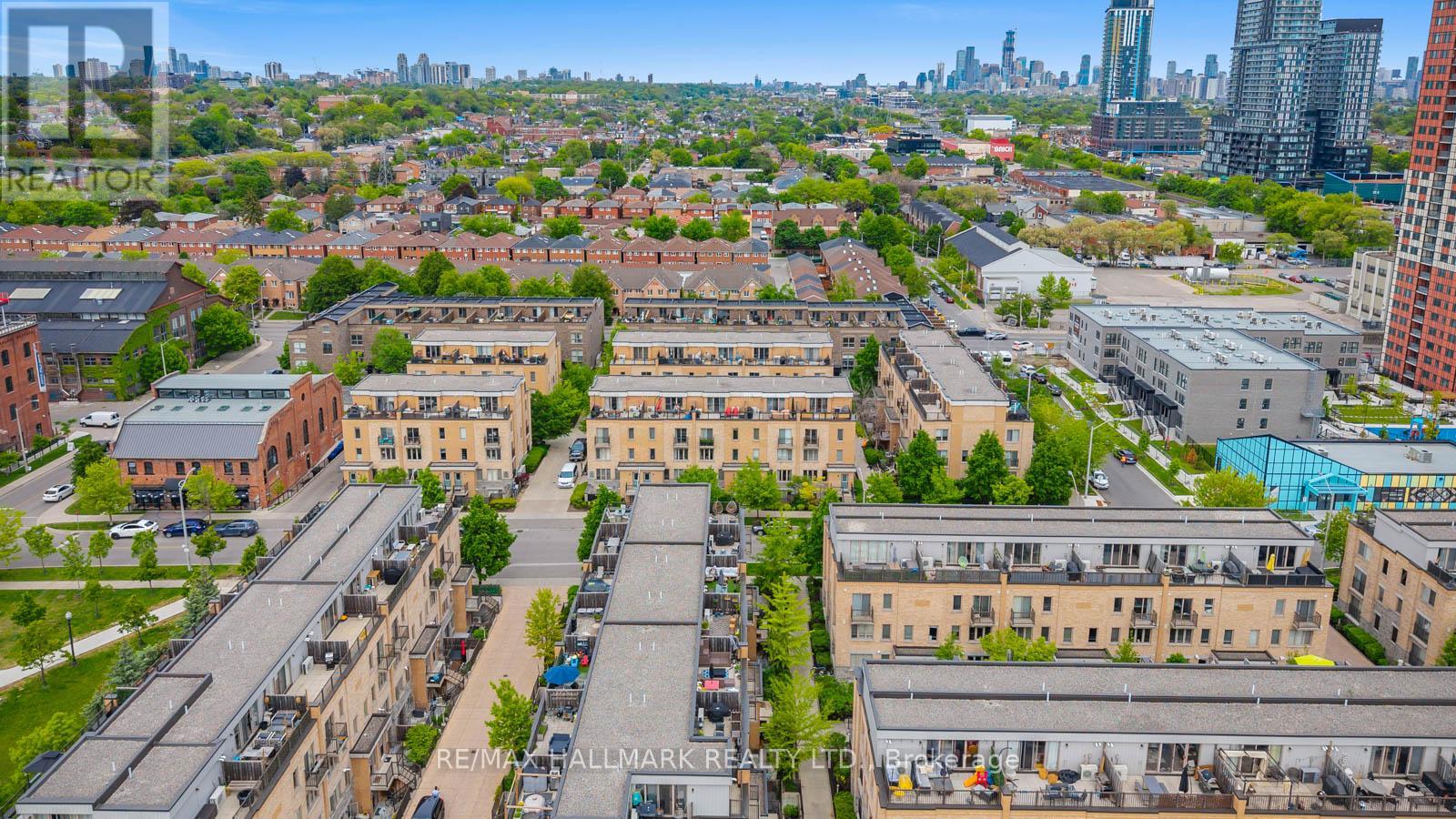 111 - 9 FOUNDRY AVENUE