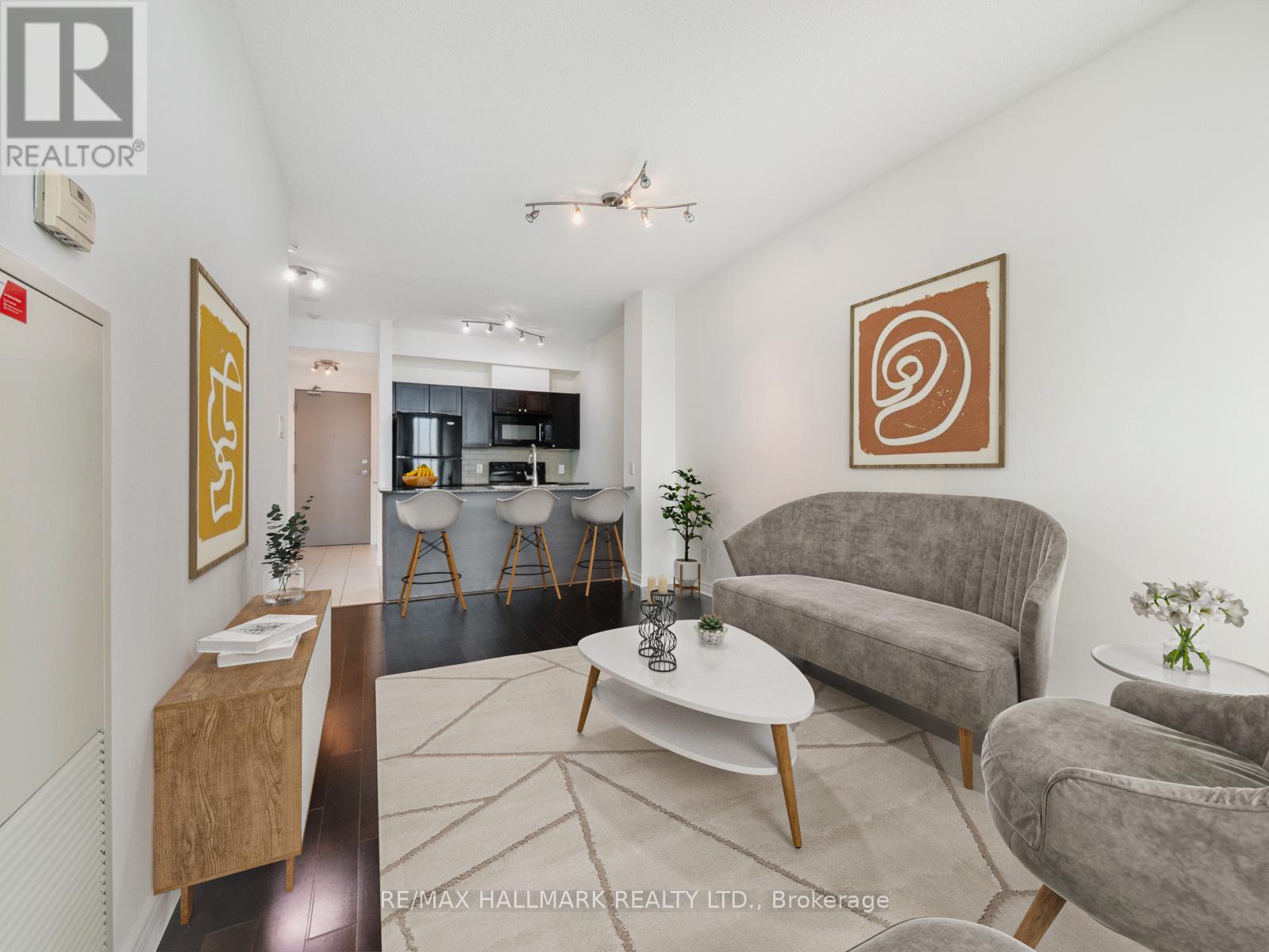 3005 - 3525 KARIYA DRIVE
