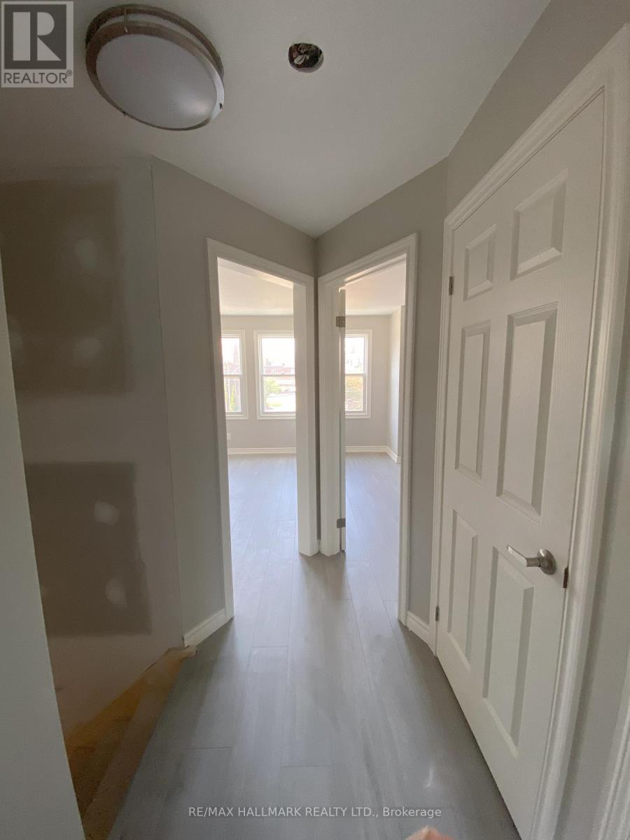 UPPER - 479 MARGUERETTA STREET