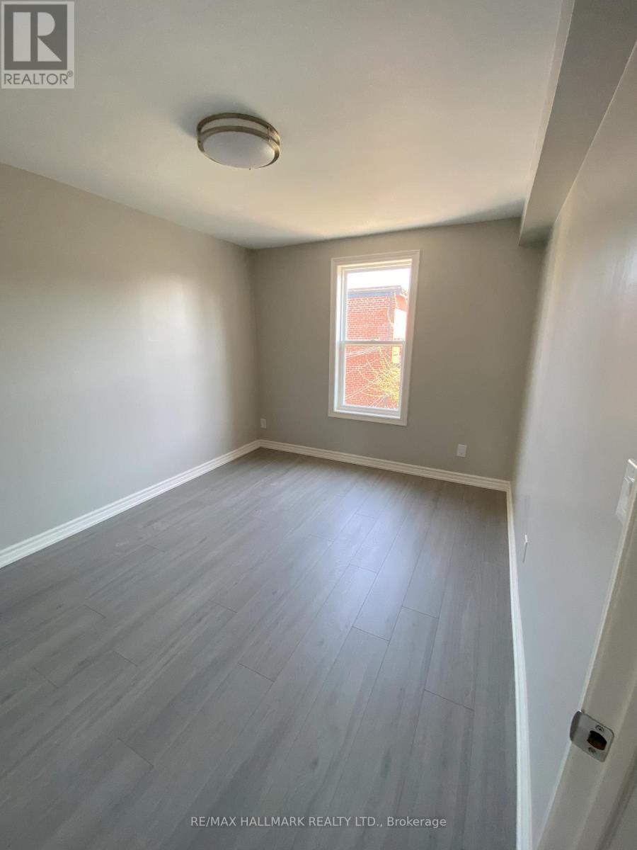 UPPER - 479 MARGUERETTA STREET