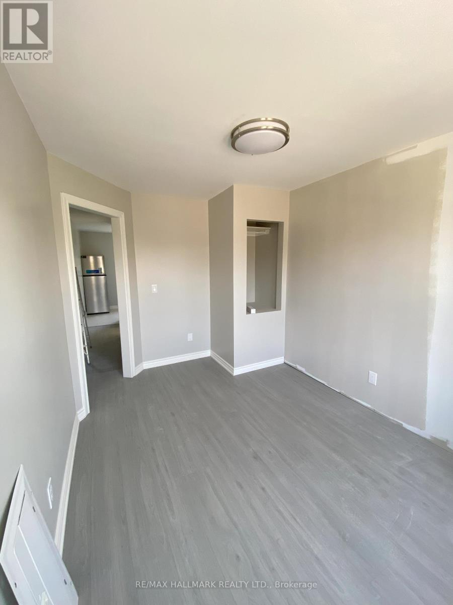 UPPER - 479 MARGUERETTA STREET