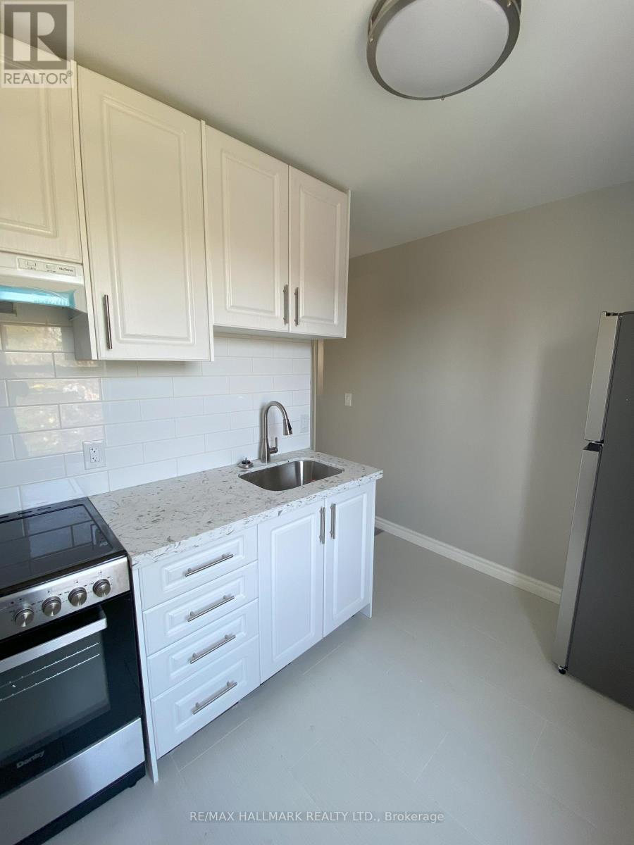 UPPER - 479 MARGUERETTA STREET