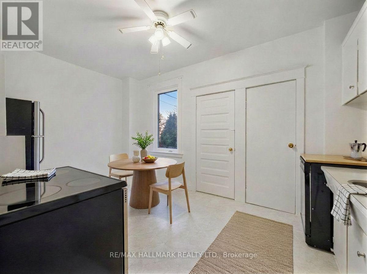 22 KENNETH AVENUE