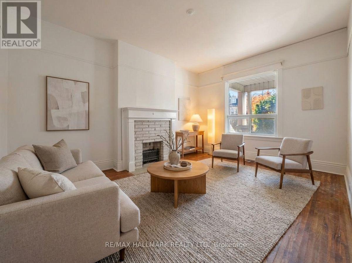 22 KENNETH AVENUE