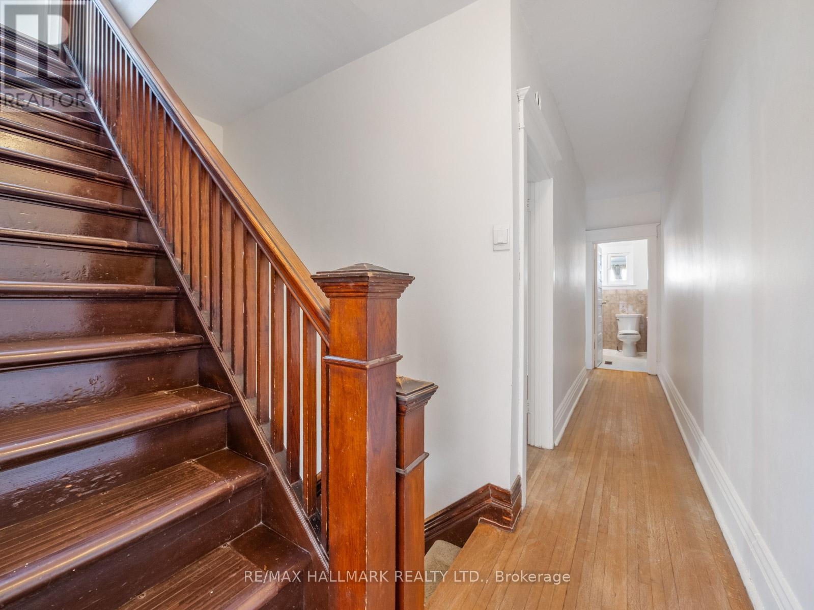 22 KENNETH AVENUE