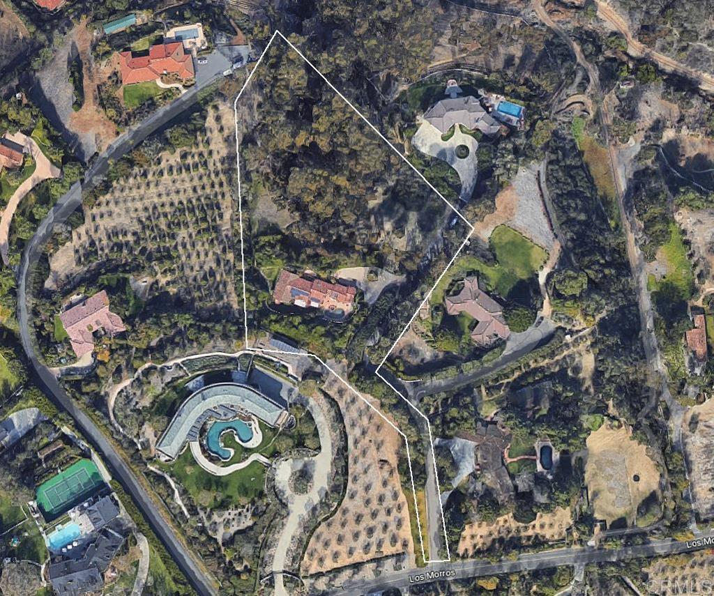 17544 Los Morros