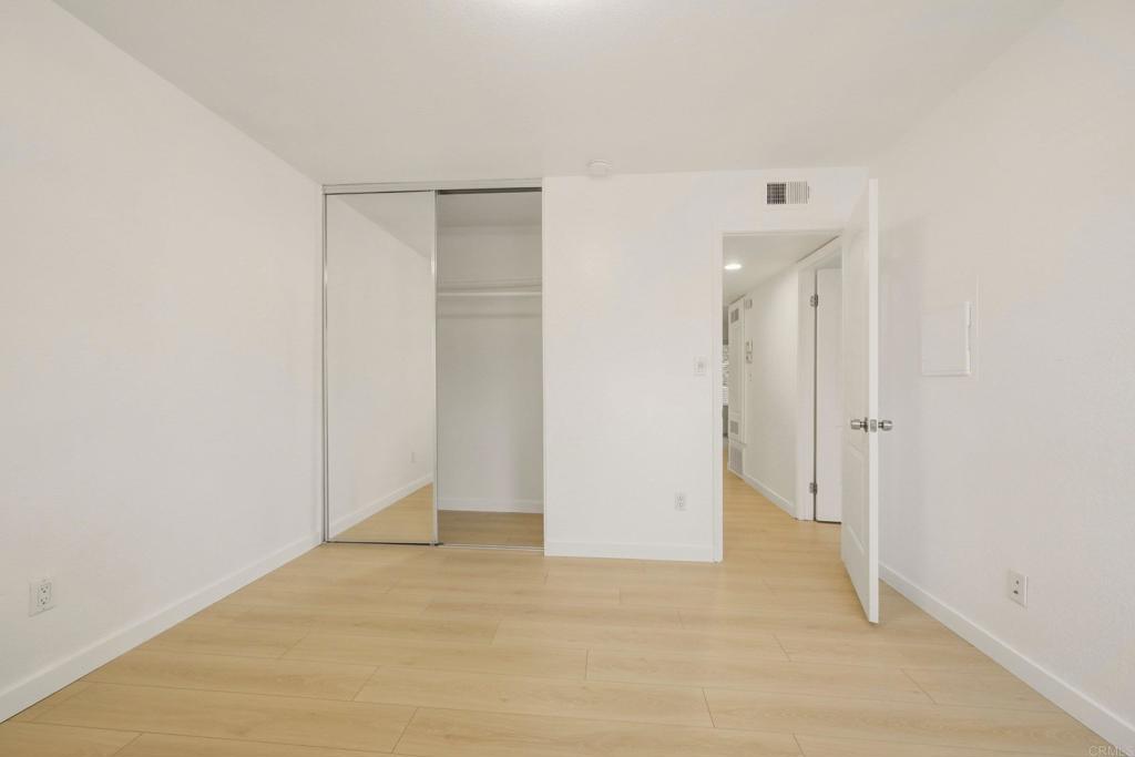 4465 Home Ave 1