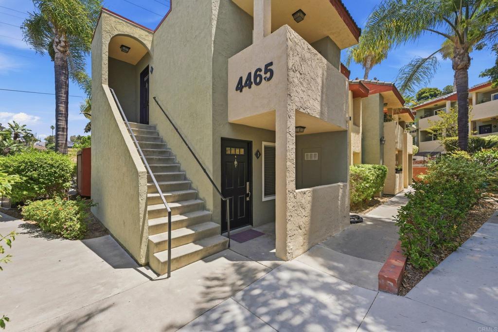 4465 Home Ave 1