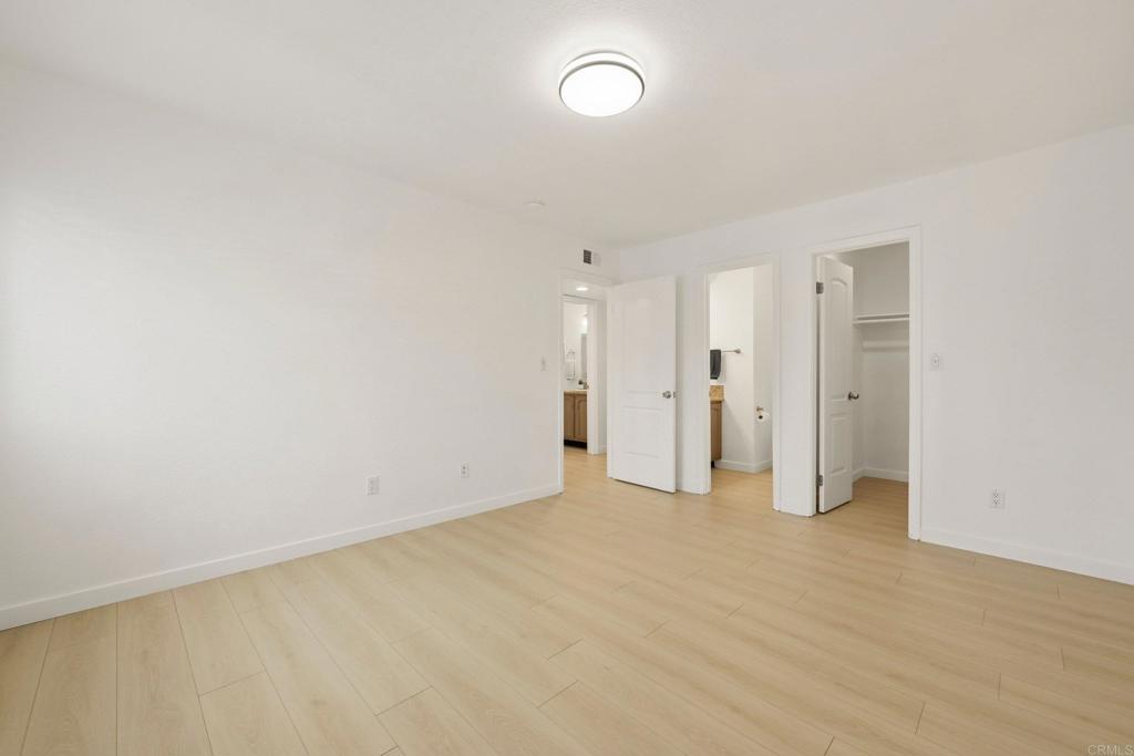 4465 Home Ave 1