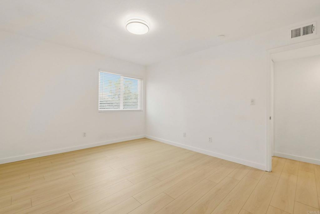 4465 Home Ave 1