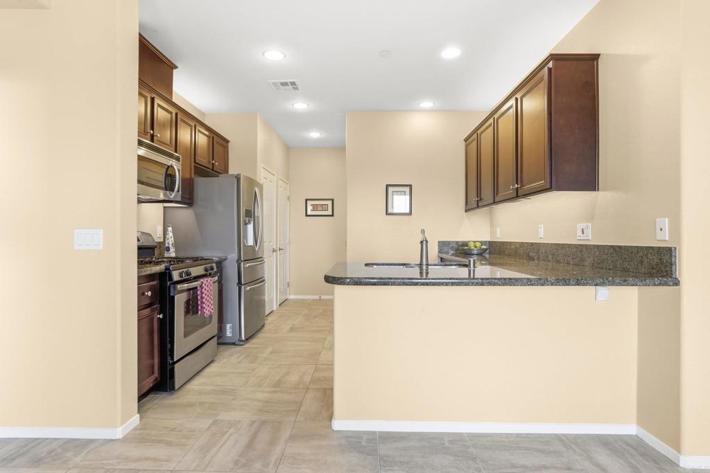 11130 Taloncrest Way 19