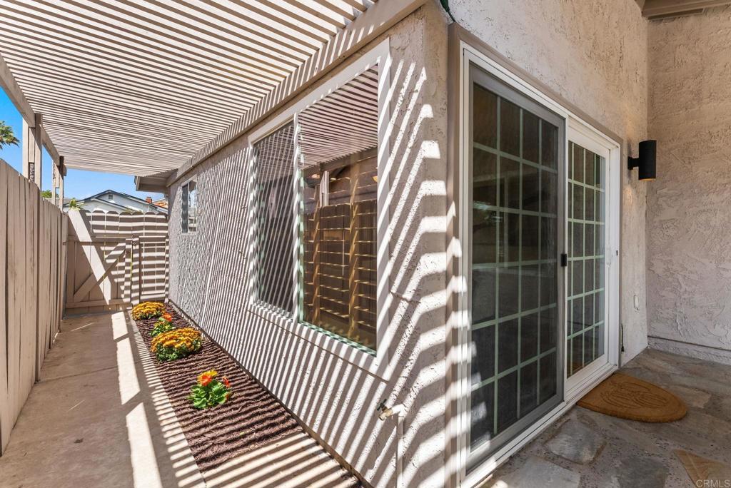 5725 Avenida Sanchez