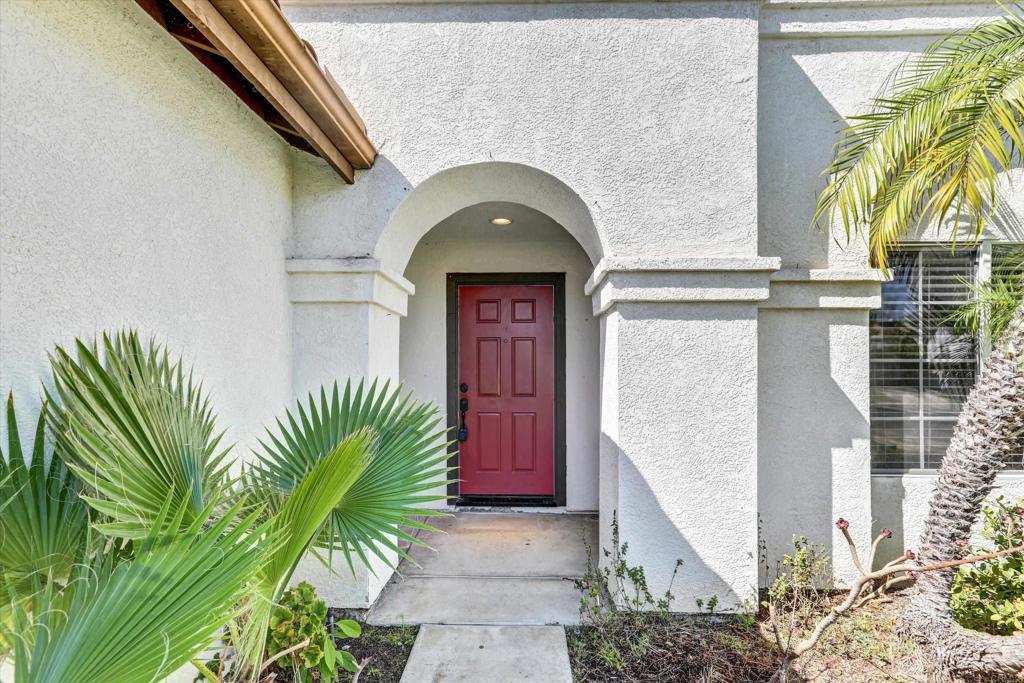 2128 Chateau Ct