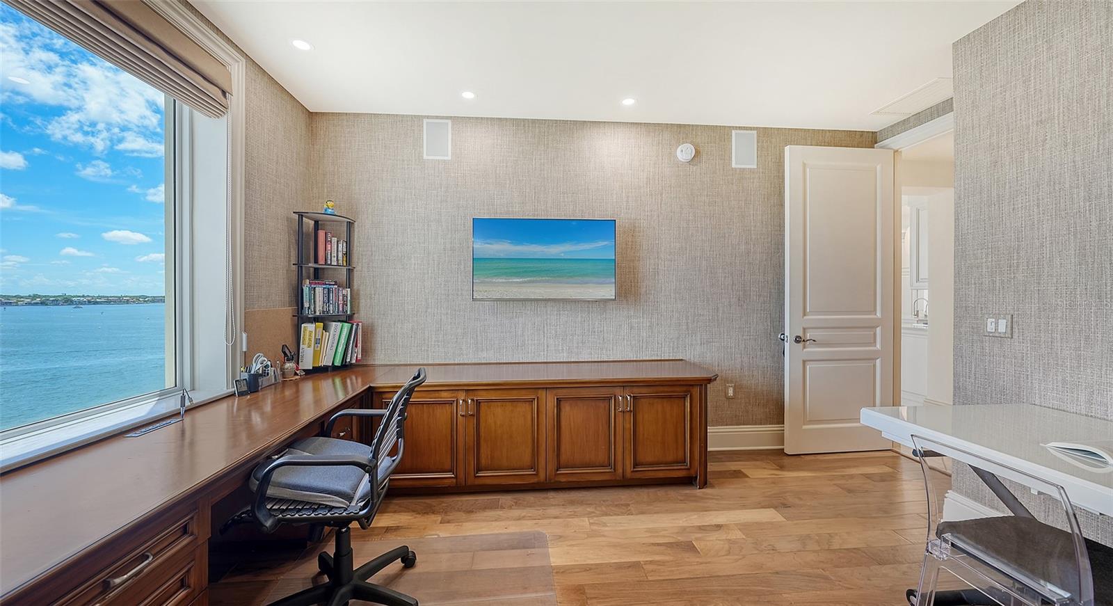 464 GOLDEN GATE PT #504