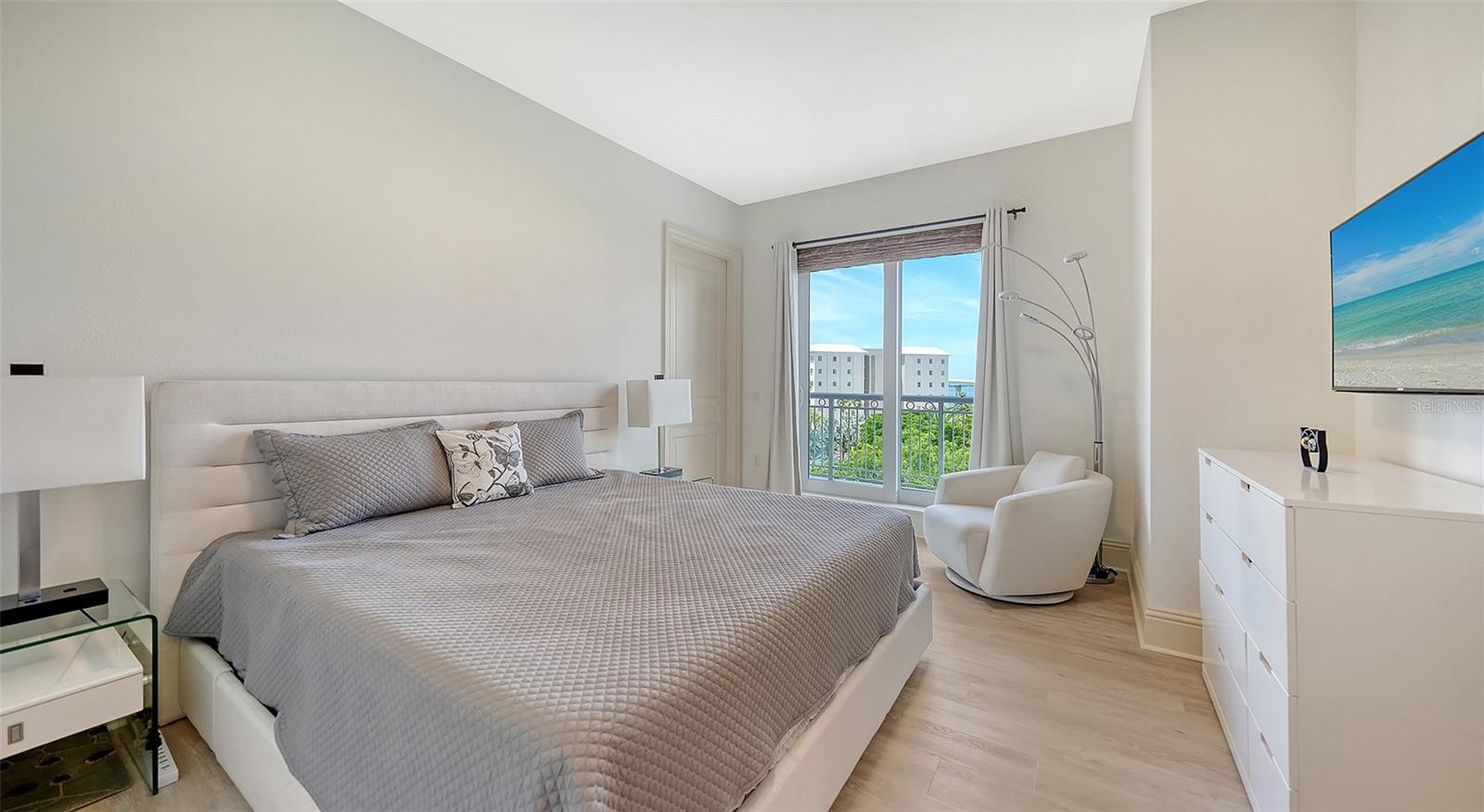 464 GOLDEN GATE PT #504