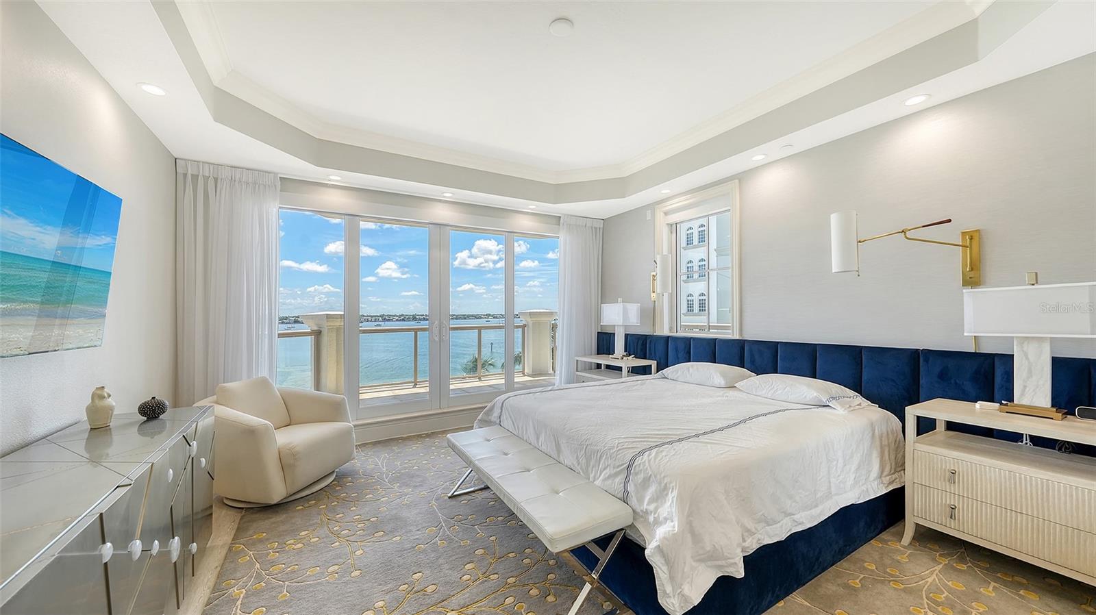 464 GOLDEN GATE PT #504