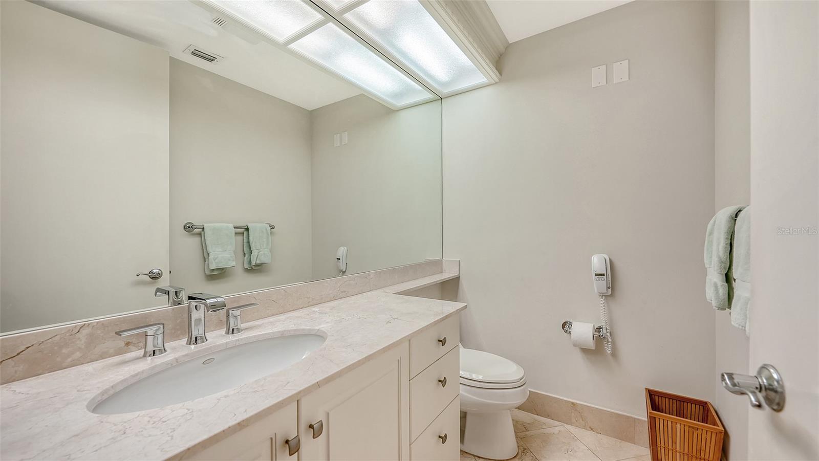 3030 GRAND BAY BLVD #386