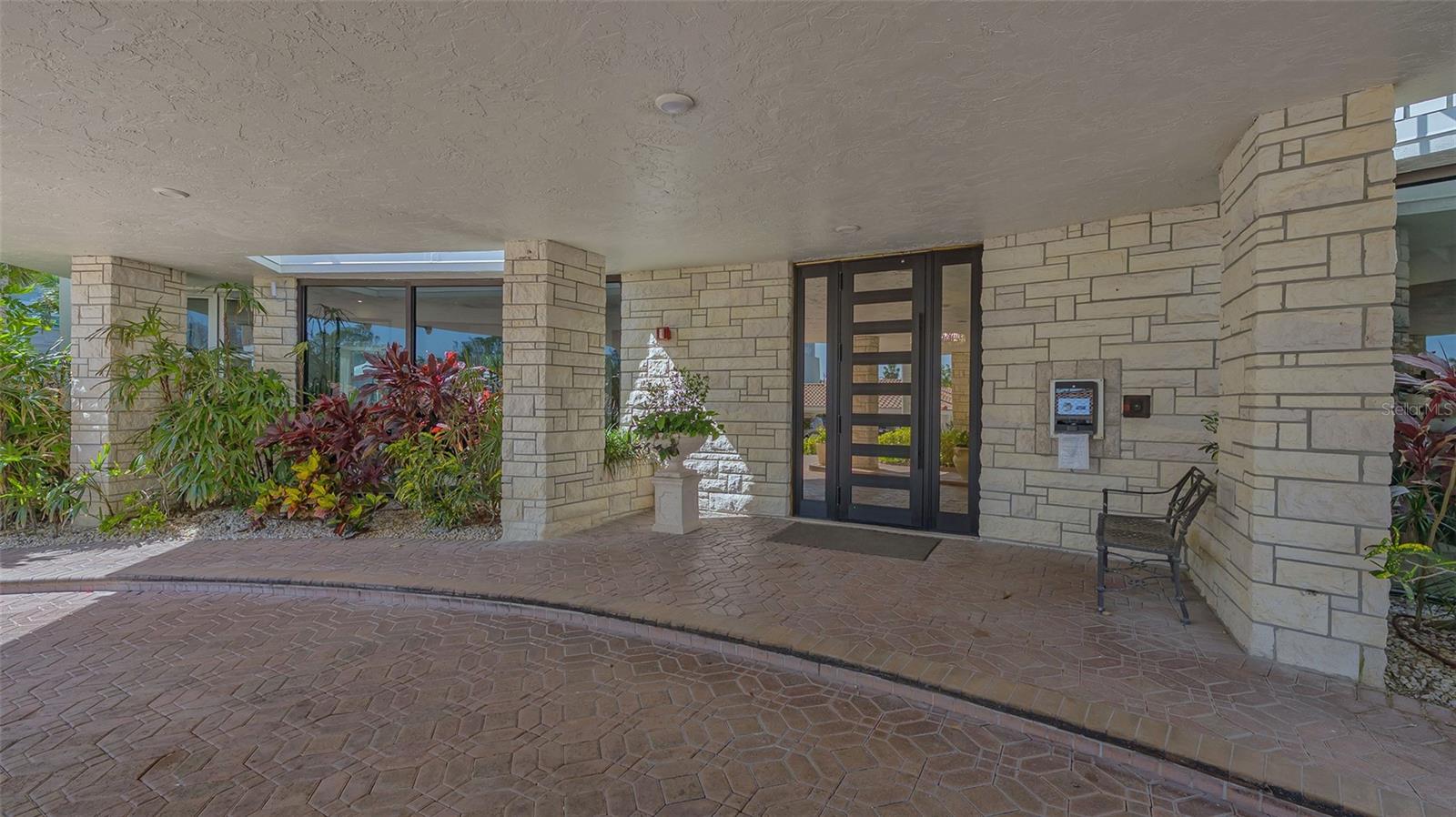 1701 GULF OF MEXICO DR #502