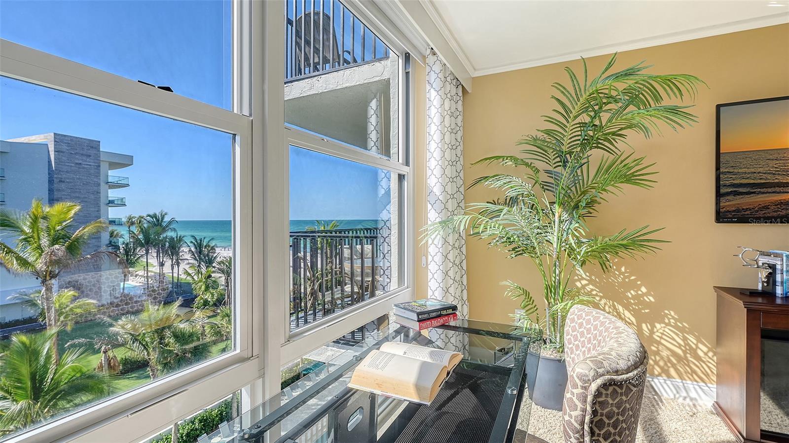 1701 GULF OF MEXICO DR #502