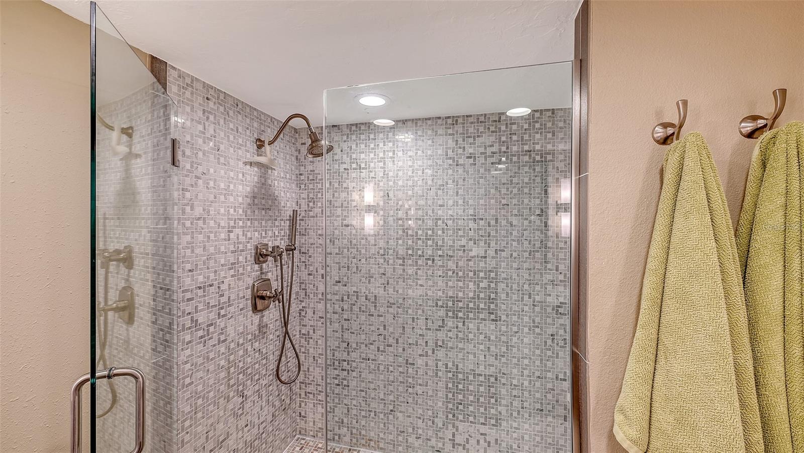 1701 GULF OF MEXICO DR #502