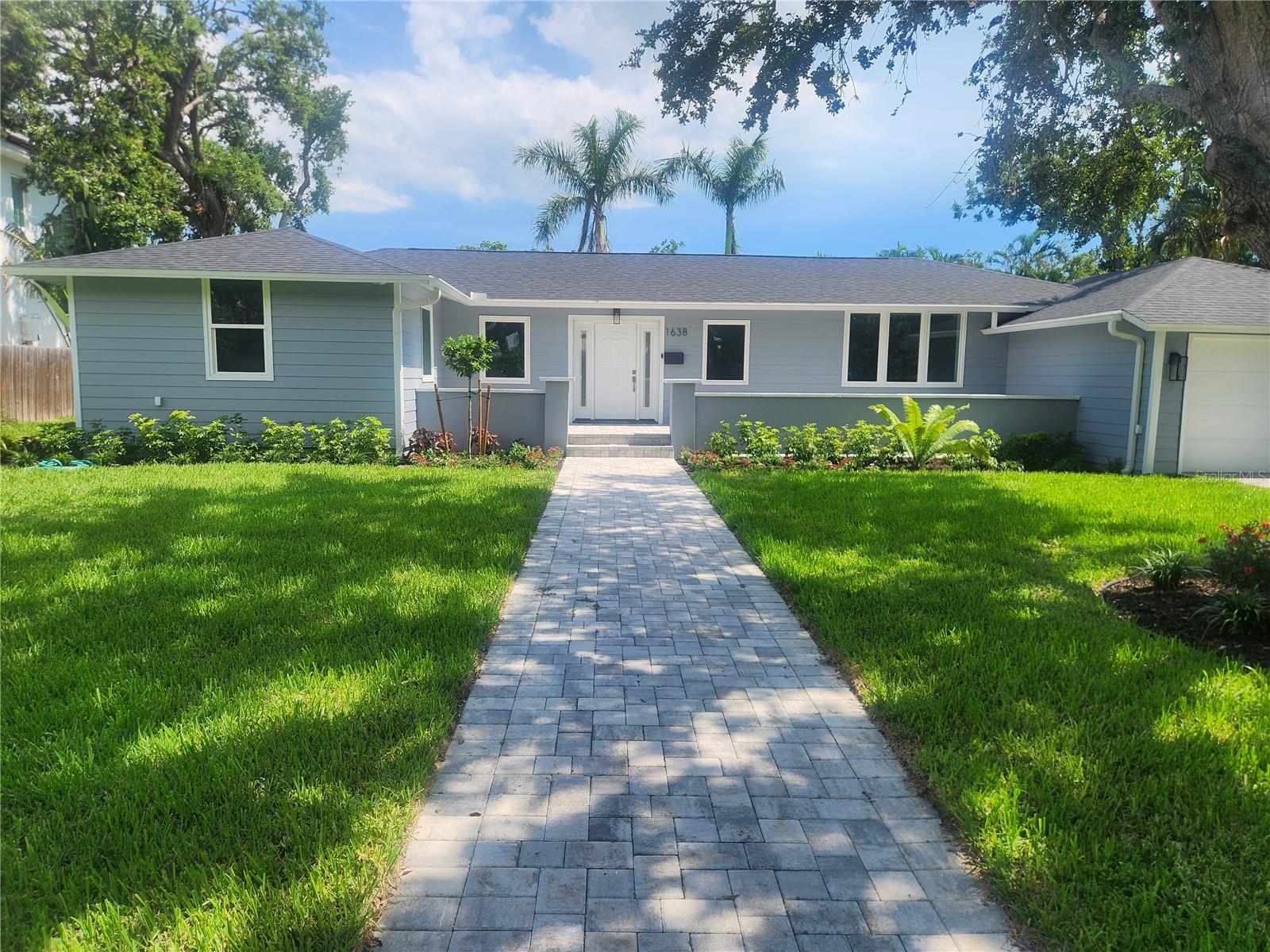 1638 SOUTH DR